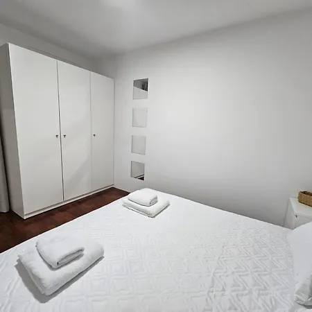 Rodrigues 2 By Rentallido