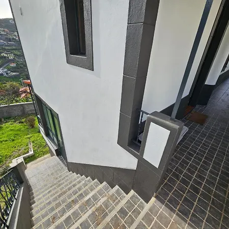 Apartament Rodrigues 2 By Rentallido Campanário